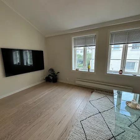Spacious Right By The Centre Appartement Stavanger